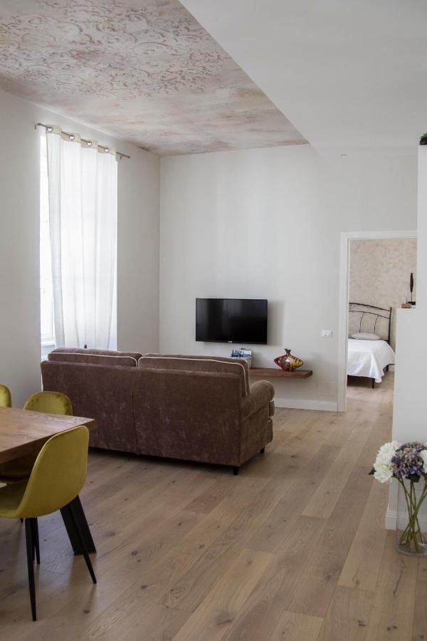 Vintage Home Como Lake 외부 사진